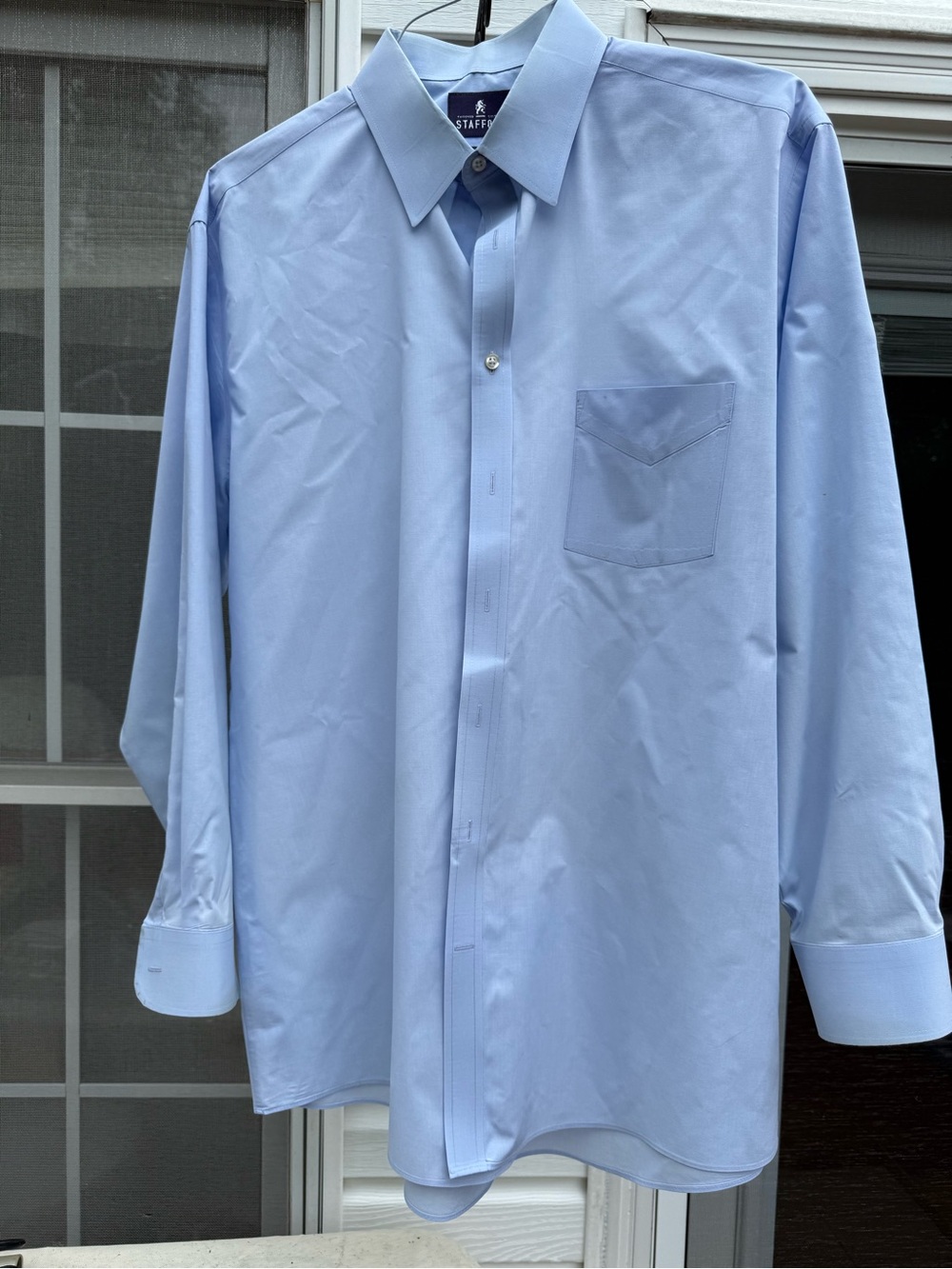 Stafford Men's Pale Blue Long-Sleeve Dress Shirt